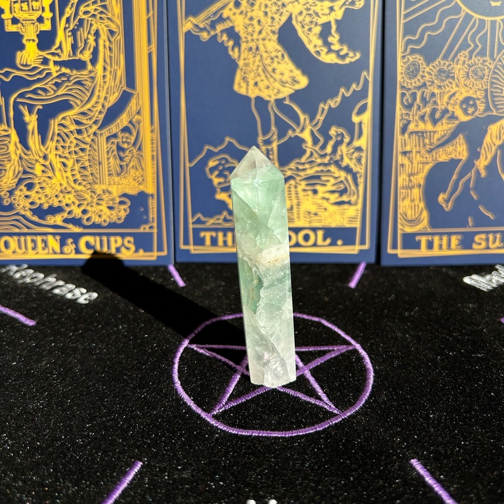 Green Fluorite Point Tower